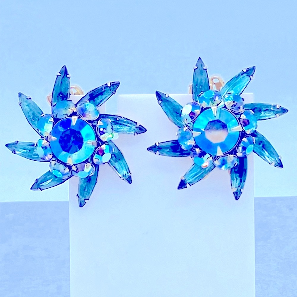 Vintage Judy Lee Blue Topaz Faceted AB Rhinestones Gold Tone Clip On Earrings